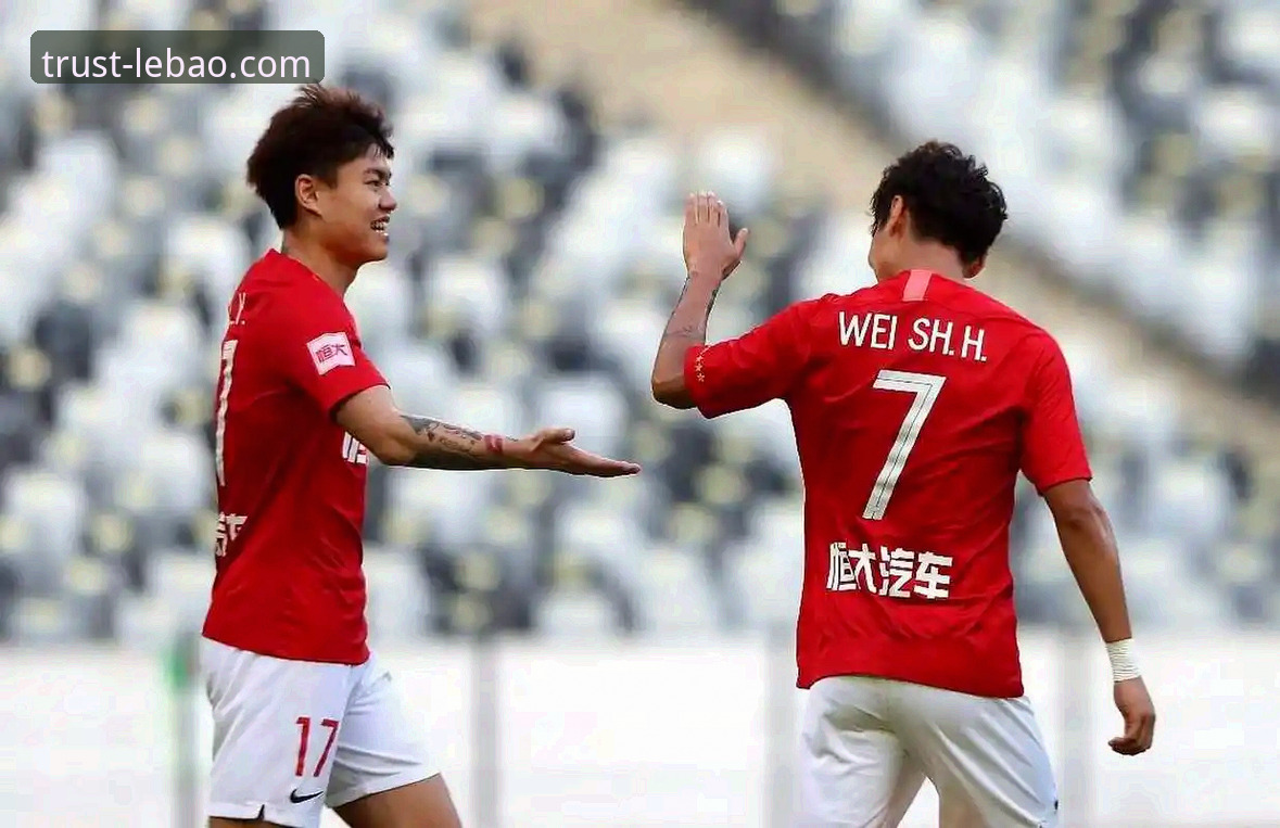 资深球迷分享：在乐宝体育平台重温青岛海牛3-1爆冷击败上海海港的实战观赛心得